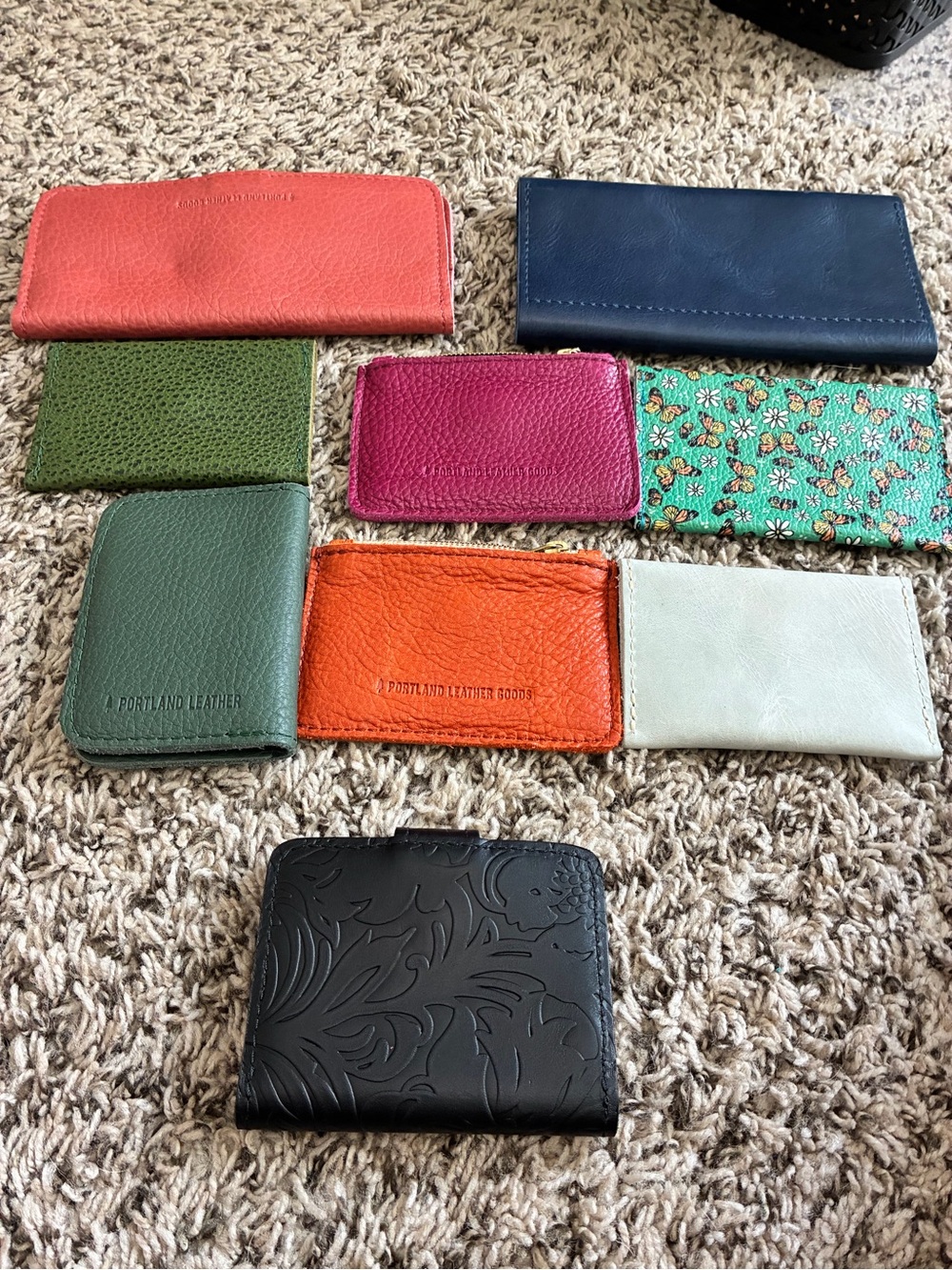 Assorted Portland leather wallets. The butterfly is handmade. - Picture 2 of 2